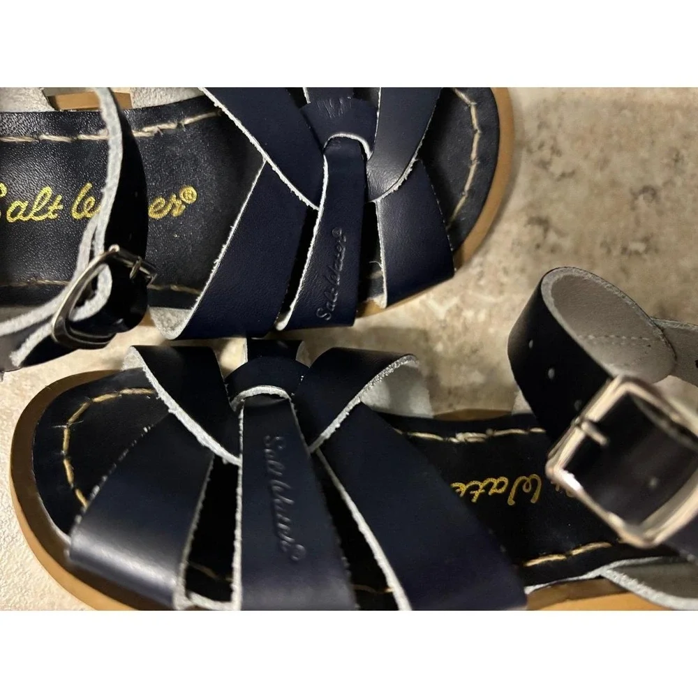 Salt Water Sandals Navy Blue size 8